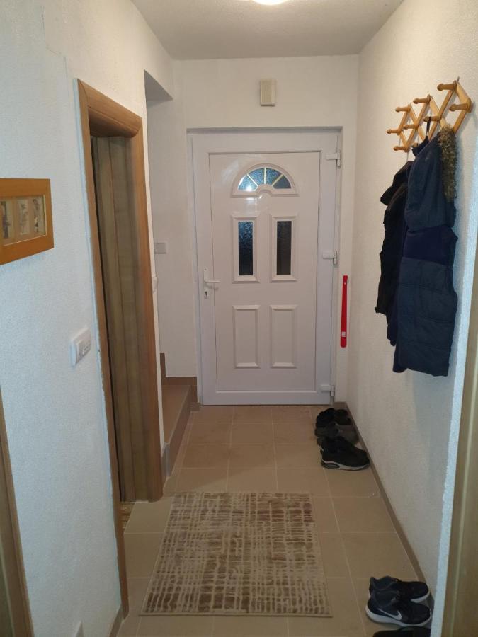 House Azra Holiday home *