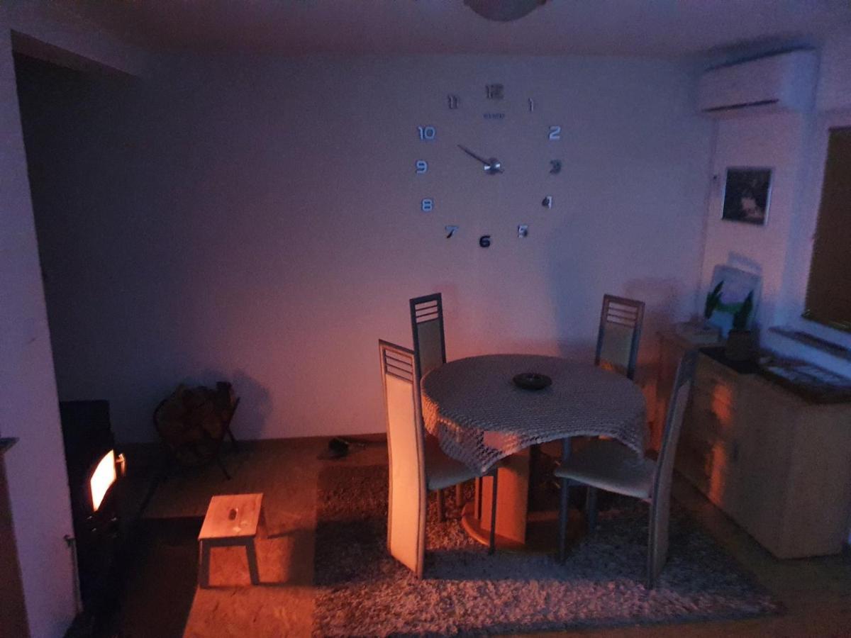 House Azra *